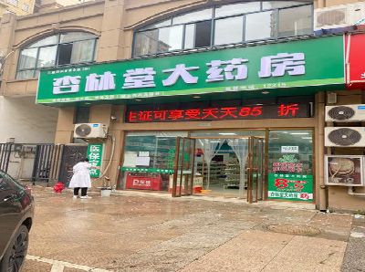 西双版纳铝塑板门头招牌的特点。